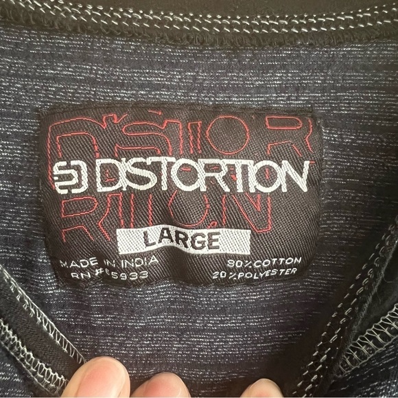 Men’s short sleeve Size Large - Picture 5 of 7